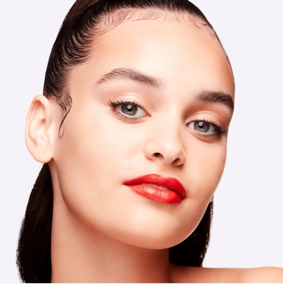 NIB MAC Lashes to Lips Kit Red - Picture 8 of 8